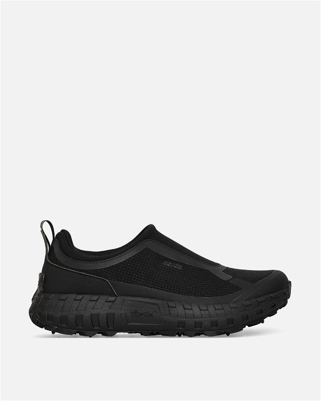 003 Sneakers Pitch Black